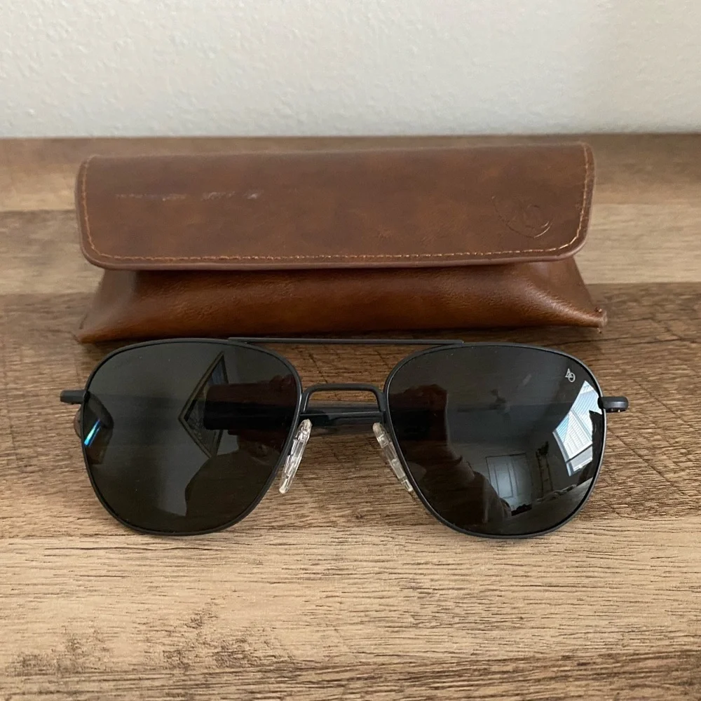 American Optical - Original Pilot Aviator Sunglasses - Polarized - 55mm